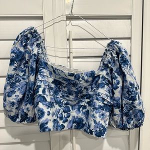 Puff Sleeve Squareneck Top